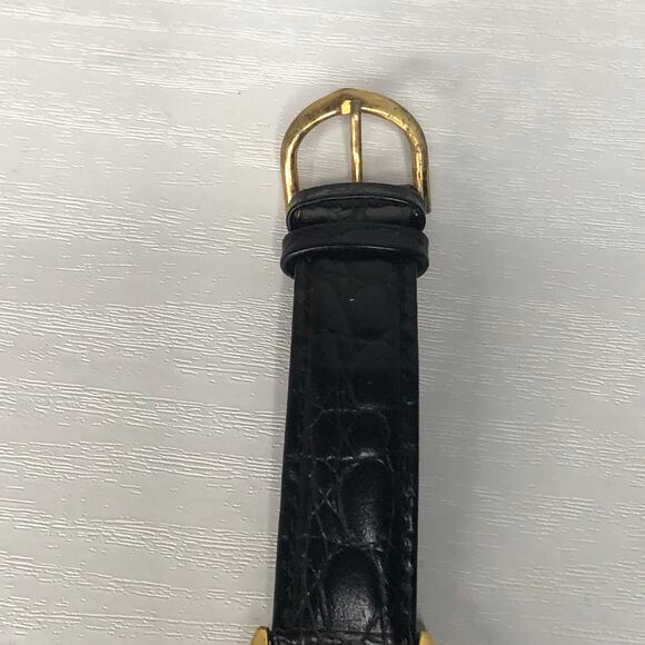 Vintage Warner Bros Pepe le Pew Penelope Watch - Doesn't Run, For Parts - Picture 3 of 11